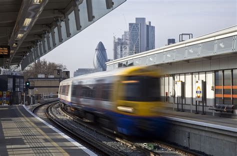 Arriva To Land £15bn Contract To Deliver London Overground Services