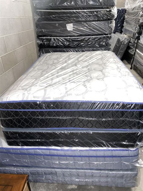 A queen size mattress is 60 inches wide and 80 inches long. NEW QUEEN MATTRESS SET for Sale in Chandler, AZ - OfferUp