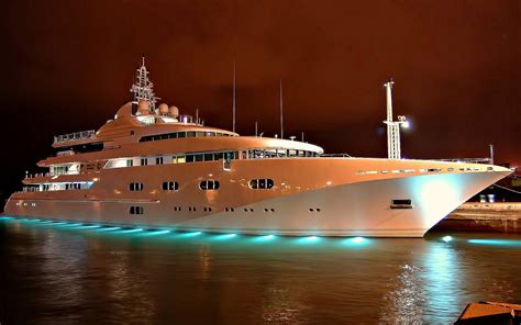 Top 5 Most Expensive And Luxurious Yachts Ever Built In The World