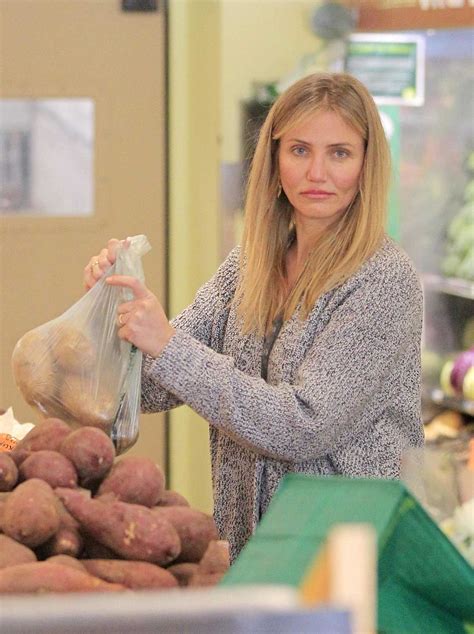 Cameron Diaz Goes Shopping In Beverly Hills 02042017 1 Lacelebsco