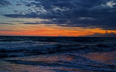 Download wallpaper 2560x1600 horizon, sunset, coast, tide widescreen 16 ...