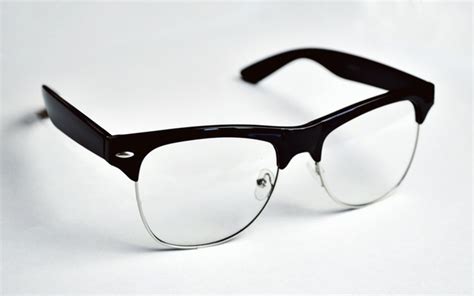 Modernized Light Weight Eye Care Glasses At Titan Eye Plus Modernlifeblogs