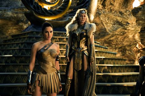 Wonder Woman Diana Attempts To Impress Hippolyta In New Clip For Mo