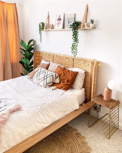 14 Minimalist Bedroom Design Ideas Extra Space Storage