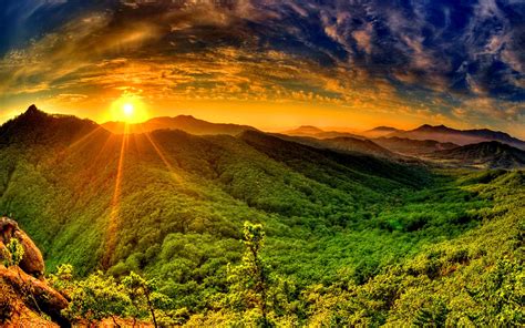 Sunrise Sun Red Sky Cloud Tsoncheva Rays Mountain With Dense Green Forest Wallpaper For Desktop