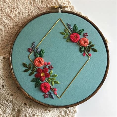 Charming Flower Decor Handmade Embroidery Hoop Mom Embroidery