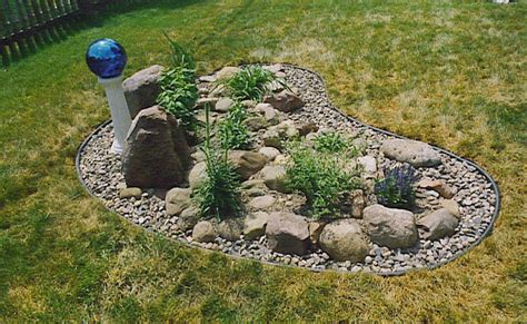 How To Make A Mini Rock Garden 15 Mind Blowing Miniature Stone Houses
