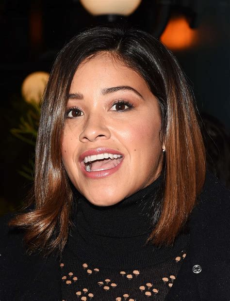 Gina Rodriguez Arriving To A Pre Golden Globe Party 04 Gotceleb