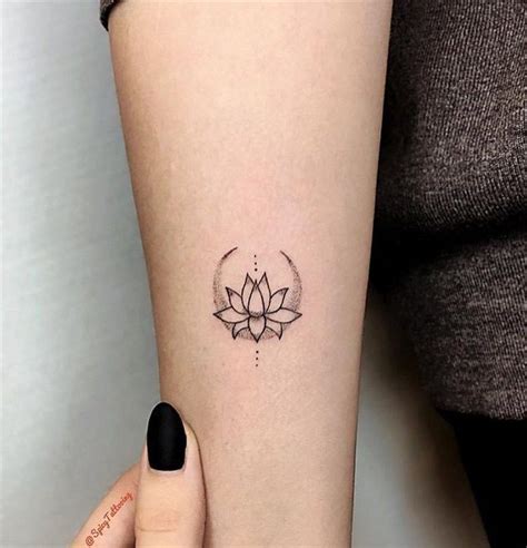 70 Cute And Simple Tattoos Ideas For Women 2019 Page 25 Of 76