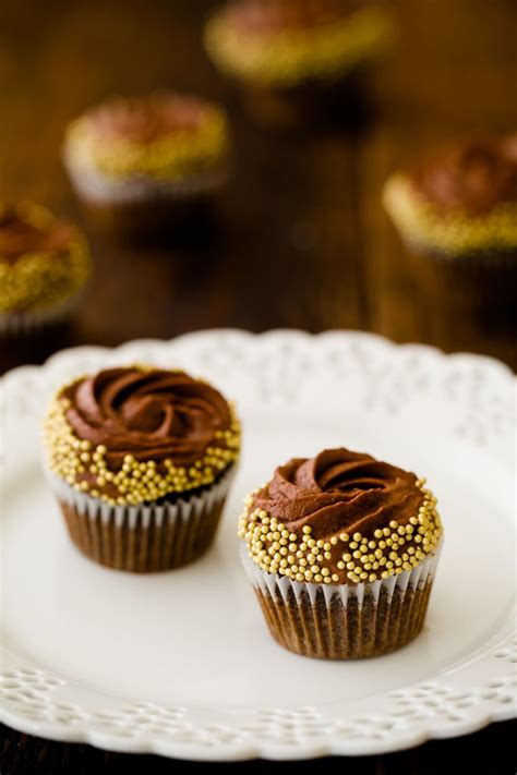 5 Mistakes to Avoid When Making Cupcakes | Kitchn
