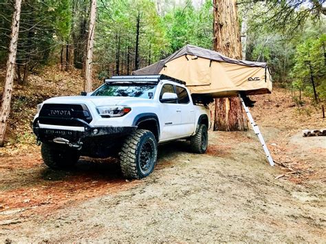 Toyota Tacoma Rooftop Tent