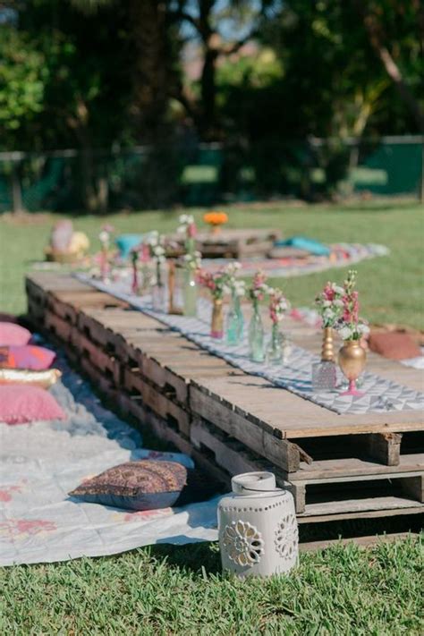 50 Romantic Outdoor Picnic Wedding Ideas Bonfire Party Garden Party