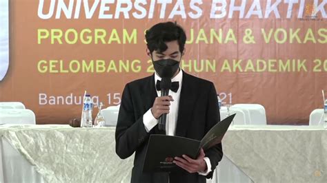 Wisuda Program Sarjana Dan Vokasi Gelombang Universitas Bhakti