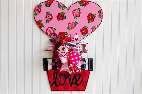 Heart door hanger, valentine's day door hanger, wooden door hanger, heart topiary door hanger ...