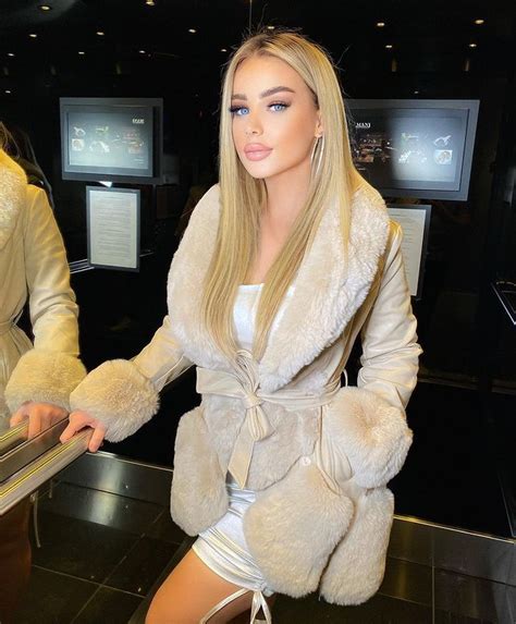 Cansel G L En Instagram Fur Fashion Fashion Fur Coats Women