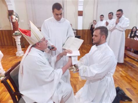 Seminaristas Da Teologia Recebem Ministérios Arquidiocese De Londrina