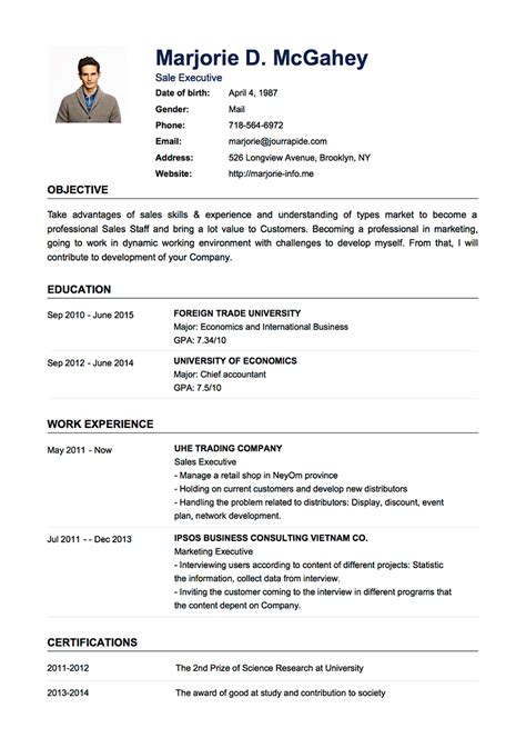 Create a header with contact information. Professional Cv How To - How to write a CV