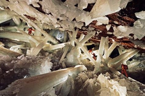 Cavern Of Crystal Giants Crystal Cave Breathtaking Places Giant Crystal