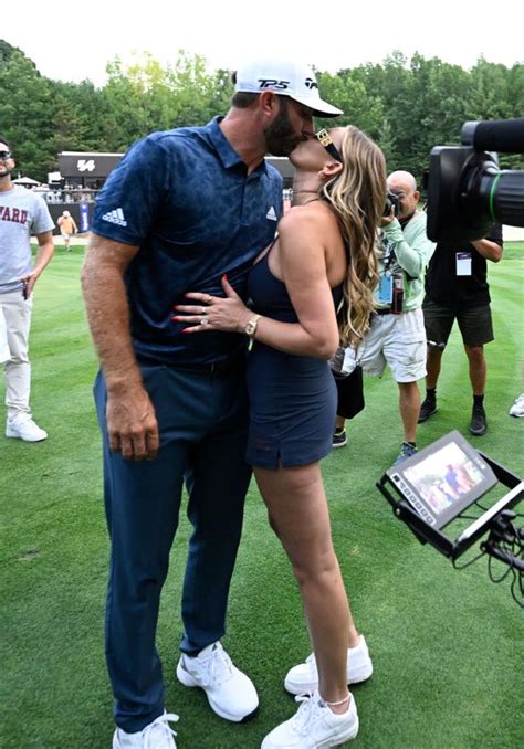 Liv Golf Beauty Paulina Gretzky Told Shes Stunning In Gorgeous Dress