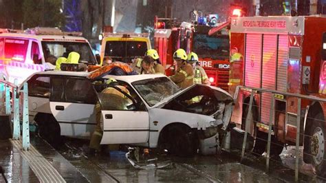 Flinders St Two Injured After Car Slams Into Melbourne Tram Stop