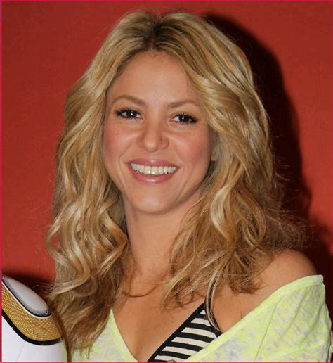 Amidst its dark, chugging punk guitar riffs, lead singer cherie curie, who was just 18. Shakira Hairstyles ~ Hi bubli