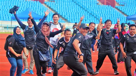 Sementara, pelari terengganu, azreen nabila alias. Only Sarawakian-born athletes for Perak Sukma 2018 ...