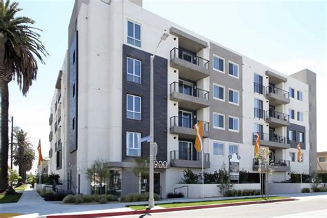 Azure Apartments Los Angeles Ca 90066