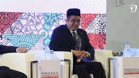 Cabaran aliran pemikiran alaf baru terhadap pegangan ahlussunnah wal. Dato' Dr. Afifi al-Akiti Speaks at the World Halal ...