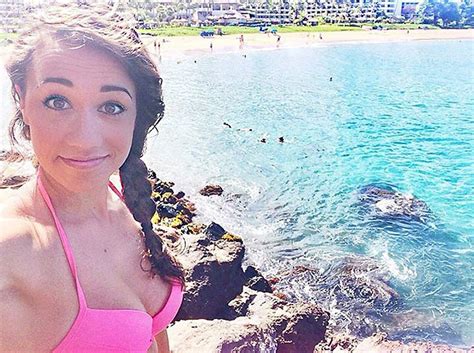 Sexy Colleen Ballinger Showed Her Big Boobs In Bikini — Private Pics Scandal Planet