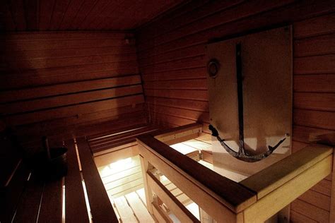7 Health Benefits Of Saunas You Probably Didnt Know About