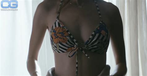 Ciara Bravo Nackt Nacktbilder Playbabe Nacktfotos Fakes Oben Ohne