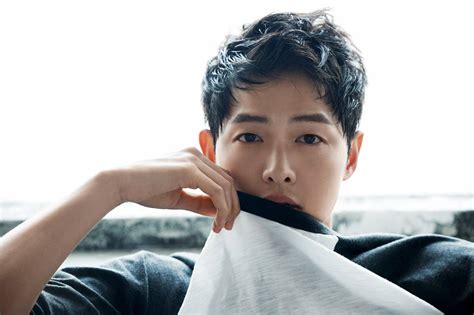 He was educated at daejeon st. Song Joong-ki Wallpapers - Wallpaper Cave