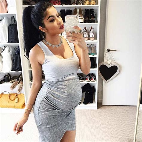 But before you do, read these guidelines and learn about some of the best exercises for pregnant women. 25 Cute Pregnancy Outfits for Summer | StayGlam