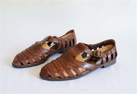 Vintage Mens Huarache Style Sandals In Brown Leather