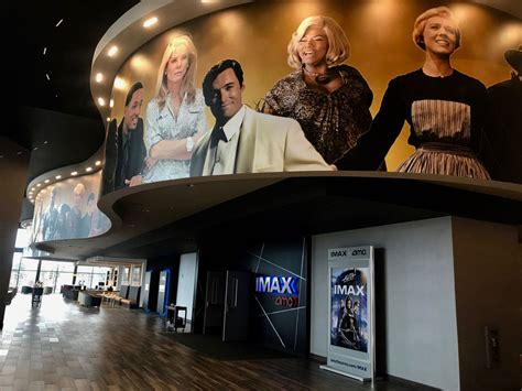 Exclusive: Sneak Peek inside the new AMC dine-in theater in the Staten