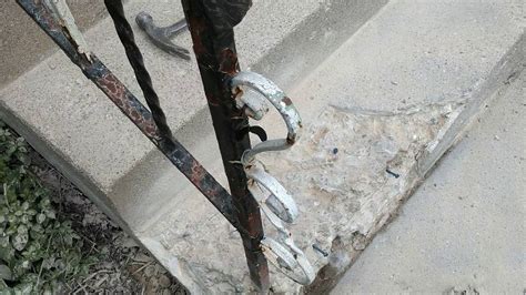Repairs on a concrete staircase. Concrete stair repair - YouTube