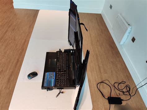 The Aurora 7 Prototype 7 Screen Laptop Dev And Gear