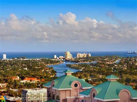 South Florida Real Estate - Rory Mark Schmer : 350 Las ... The queue apartments are minutes from the cool breezeways and lush green, tree lined streets of las olas where local flavor finds its home among sidewalk cafes, eclectic shops, vibrant street music and sizzling cultural events.