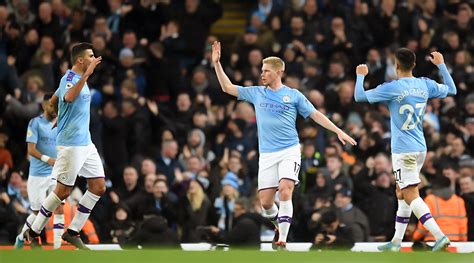 Kategoria:futbollistë në manchester city f.c. Manchester City Vs Manchester United Squads | England ...