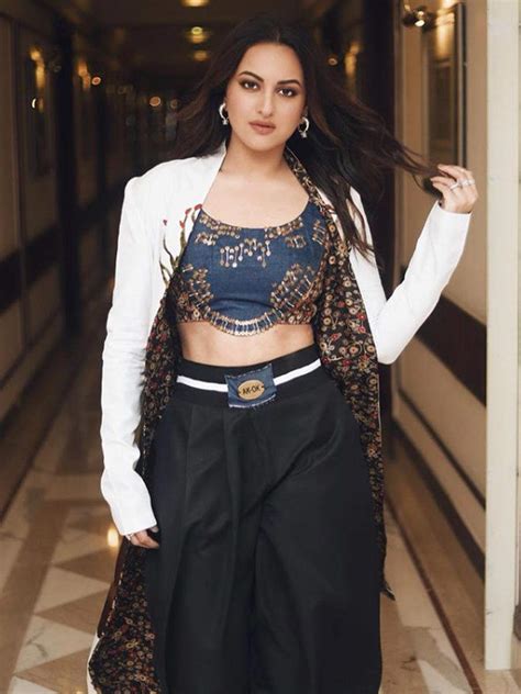 10 Times Birthday Girl Sonakshi Sinha Proved Shes The Boho Fashionista We All Need