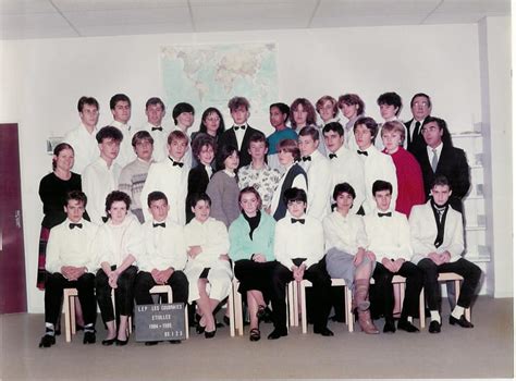 Photo De Classe 2eme 2eme Bep Service De 1984 Lycée Professionnel Château Des Coudraies