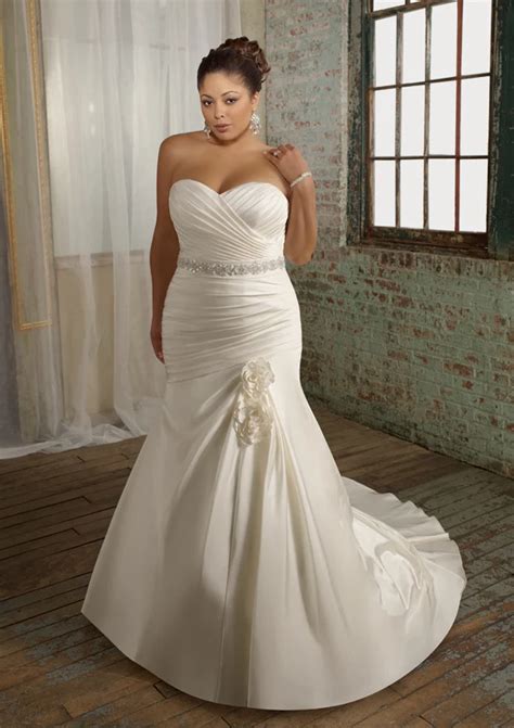 customize elegant handmade quality fashion fat people plus size wedding gowns mopping the floor