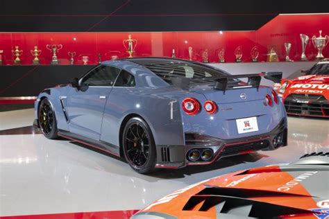 2022 Nissan Gt R Nismo New Stealth Gray Colour Se With Cf Hood And