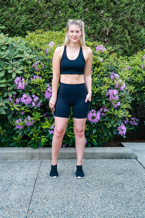 How To Wear The Biker Shorts Trend Fashion Whit Wanders