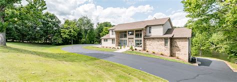 Theresa catholic church in ashburn, va. 1357 COFFEE RD. LYNCHBURG, VA 24503 | Pinnacle Real Estate