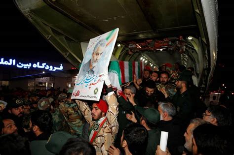 Body Of Qassem Suleimani Arrives In Iran To Throngs Of Mourners