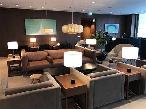 Cathay Pacific Business Class Lounge London Heathrow Lhr Terminal 3 Review