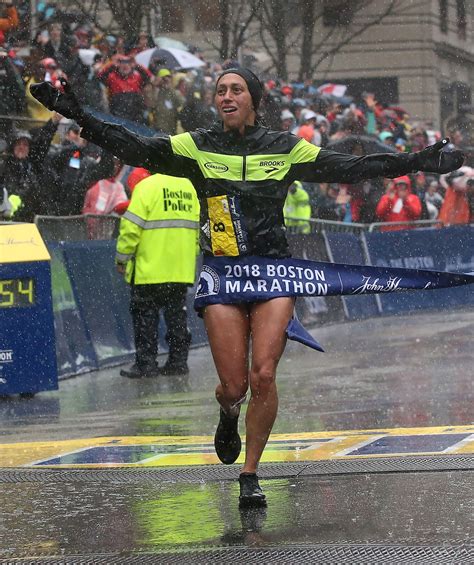 Desiree Linden Won The Boston Marathon In 2018 The First American In