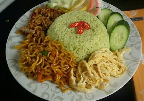 Resep nasi kuning rice cooker tanpa santan bahan : Resep Nasi uduk hijau oleh 🍰nHnCook🐝 || HikmaH | Resep | Resep masakan indonesia, Masakan ...