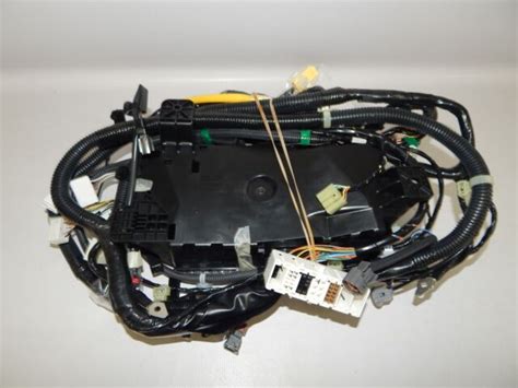 New OEM 2012 2016 Isuzu D Max 4JA1 T Engine Wiring Harness Cable 8